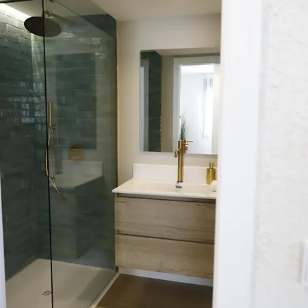 Medina Homes Deanes Apartamento *