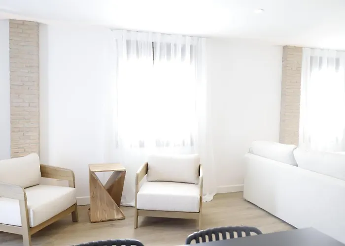 Medina Homes Deanes *