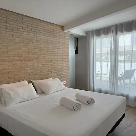 Medina Homes Deanes * 코르도바